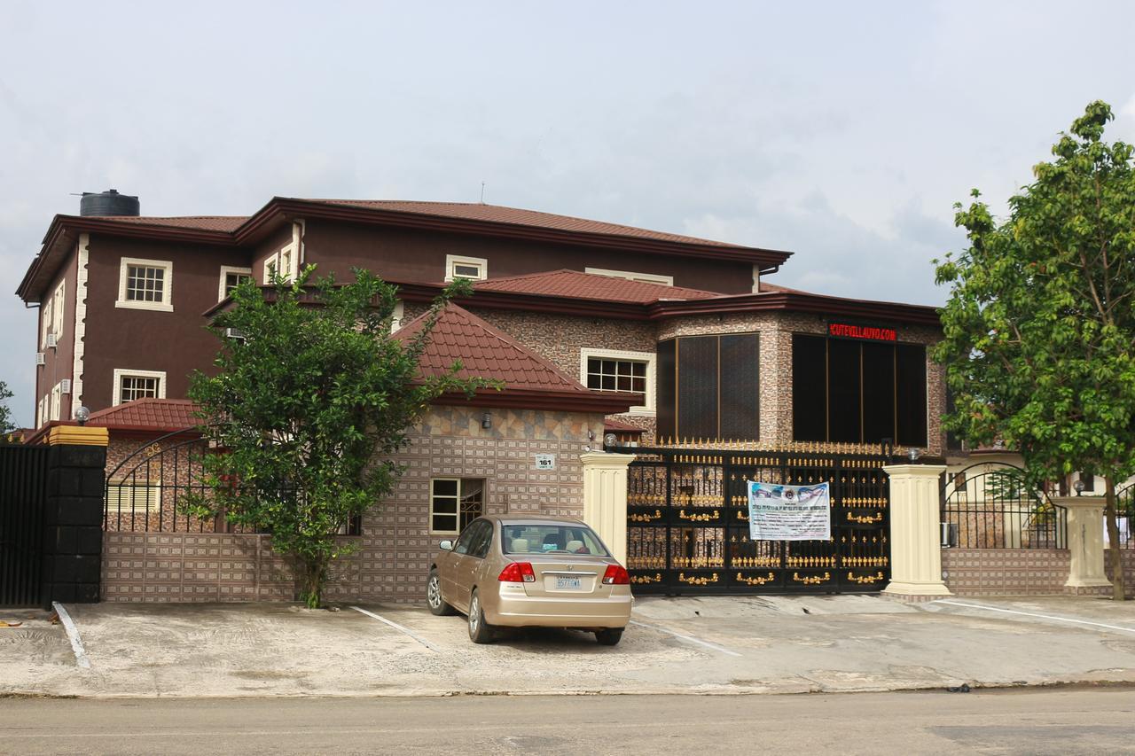 Cute Villa Hotel And Suites Uyo Exterior foto
